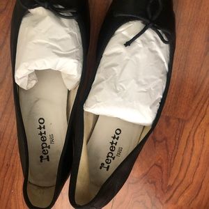 super adorable repetto ballet like flats with heel